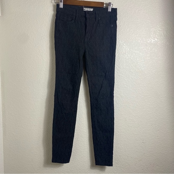 Free People Denim - Free People Black Jacquard Textured Floral Skinny Jeans Size:26